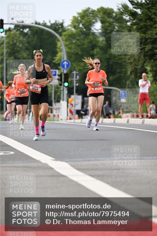 15.06.2025 - REWE Women's Run Dr. Thomas Lammeyer http://msf.ph/oto/7975494 15.06.2025 10:40:50 Laufen 5163, 5024, 5247 meine-sportfotos.de