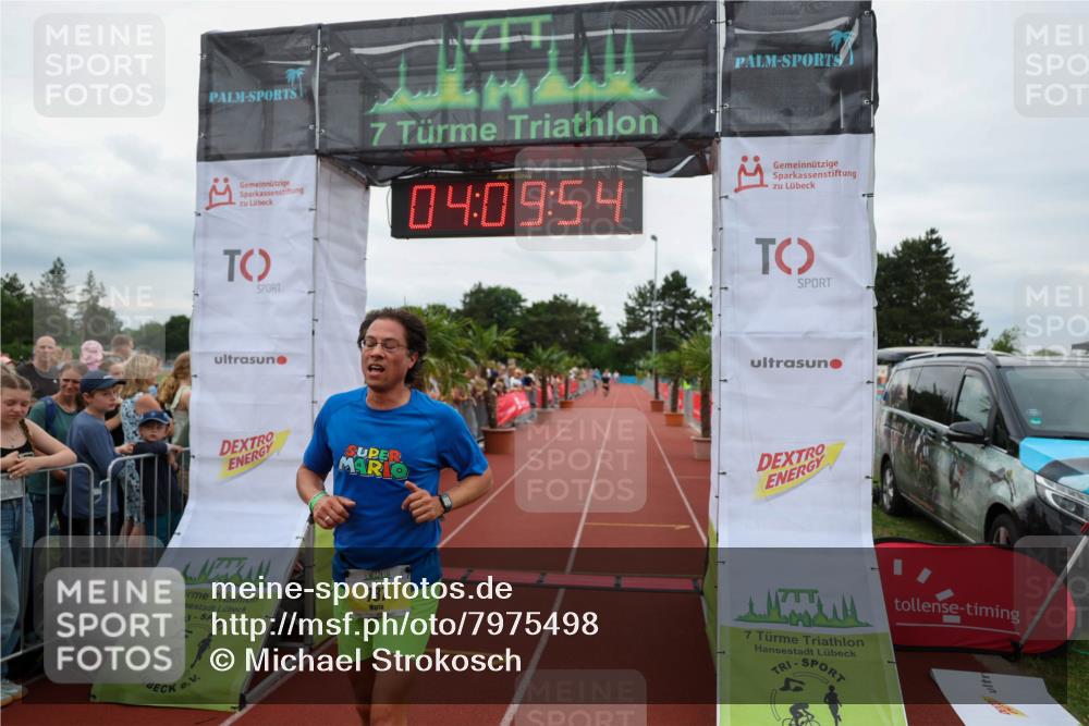 15.06.2025 - 7 Türme Triathlon Michael Strokosch http://msf.ph/oto/7975498 15.06.2025 14:09:54 Ziel 199, 459, 787, 1007, 1082 meine-sportfotos.de