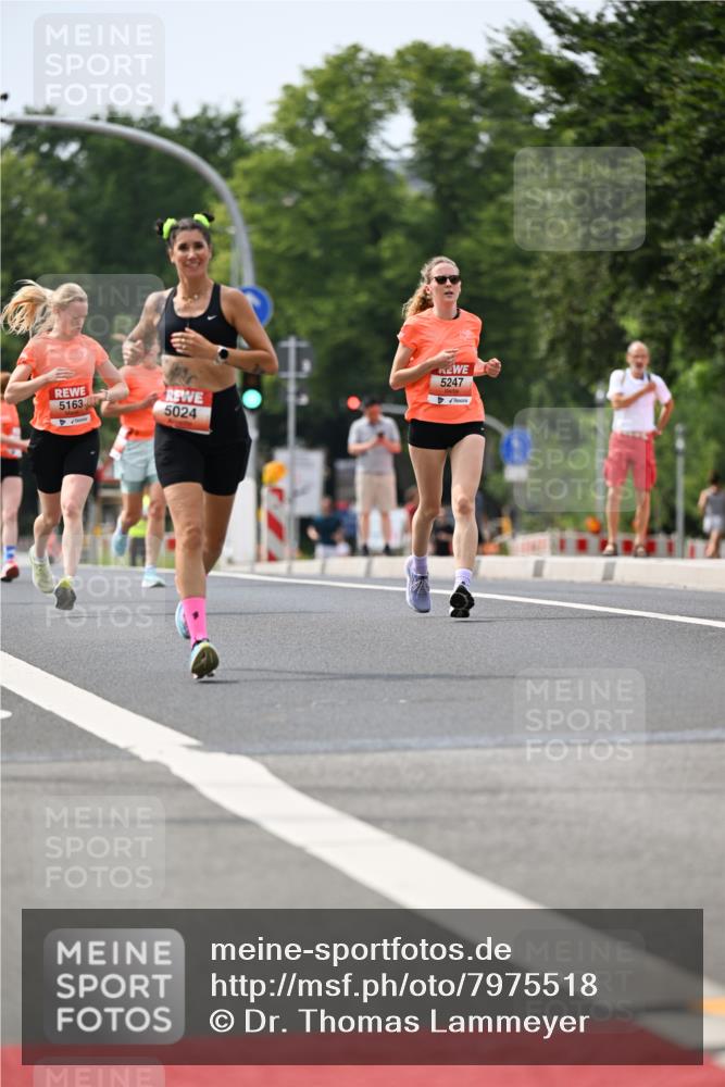 15.06.2025 - REWE Women's Run Dr. Thomas Lammeyer http://msf.ph/oto/7975518 15.06.2025 10:40:51 Laufen 5163, 5024, 5247 meine-sportfotos.de