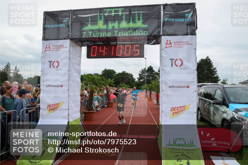 15.06.2025 - 7 Türme Triathlon Michael Strokosch http://msf.ph/oto/7975523 15.06.2025 14:10:04 Ziel 392, 921, 1059 meine-sportfotos.de