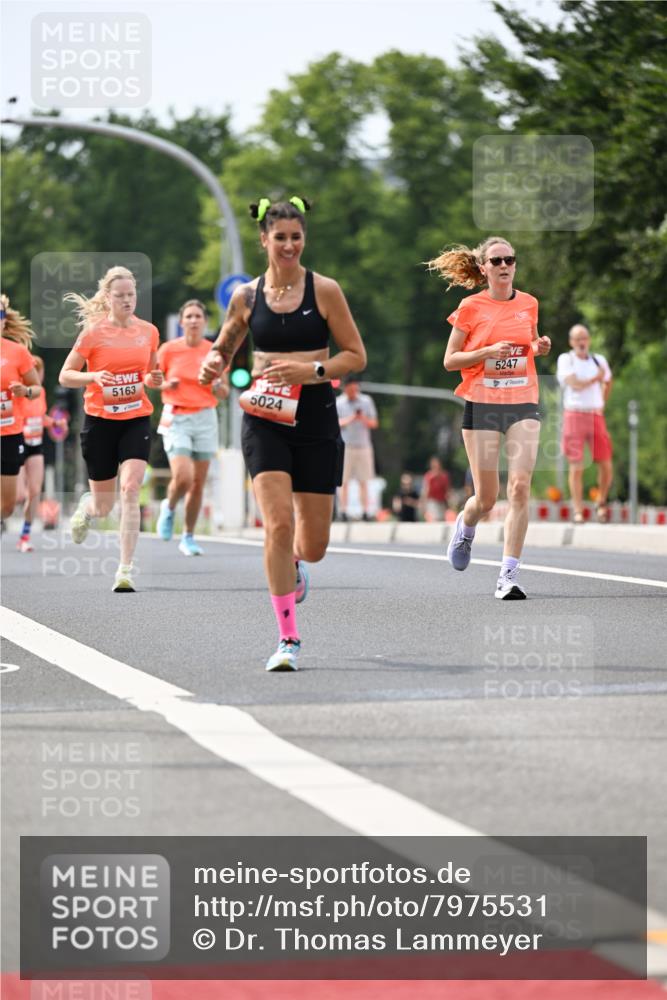 15.06.2025 - REWE Women's Run Dr. Thomas Lammeyer http://msf.ph/oto/7975531 15.06.2025 10:40:52 Laufen 5163, 5024, 5247 meine-sportfotos.de