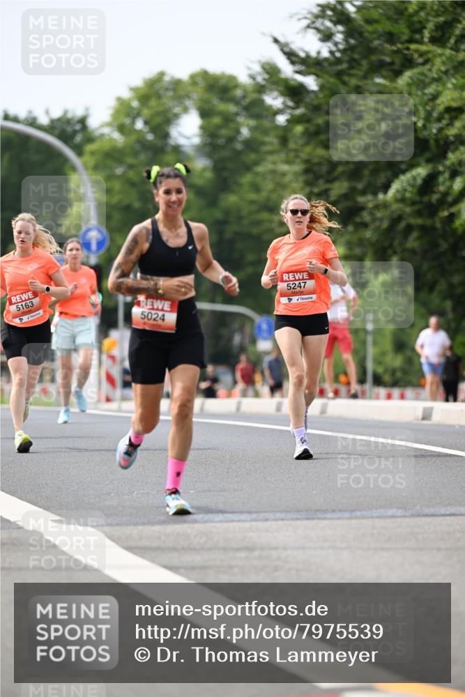 15.06.2025 - REWE Women's Run Dr. Thomas Lammeyer http://msf.ph/oto/7975539 15.06.2025 10:40:52 Laufen 5163, 5024, 5247 meine-sportfotos.de