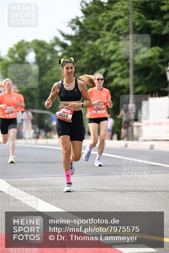 15.06.2025 - REWE Women's Run Dr. Thomas Lammeyer http://msf.ph/oto/7975575 15.06.2025 10:40:53 Laufen 5024 meine-sportfotos.de