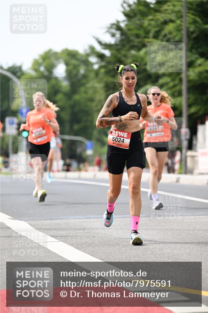 15.06.2025 - REWE Women's Run Dr. Thomas Lammeyer http://msf.ph/oto/7975591 15.06.2025 10:40:53 Laufen 5247, 5024 meine-sportfotos.de