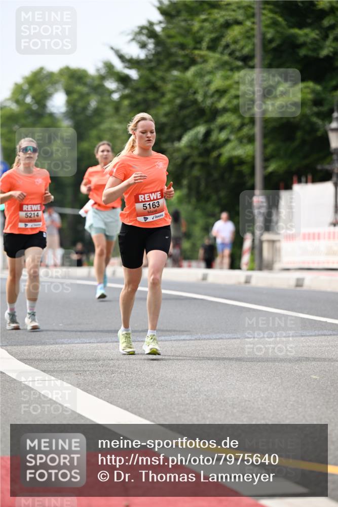 15.06.2025 - REWE Women's Run Dr. Thomas Lammeyer http://msf.ph/oto/7975640 15.06.2025 10:40:55 Laufen 5214, 5163 meine-sportfotos.de