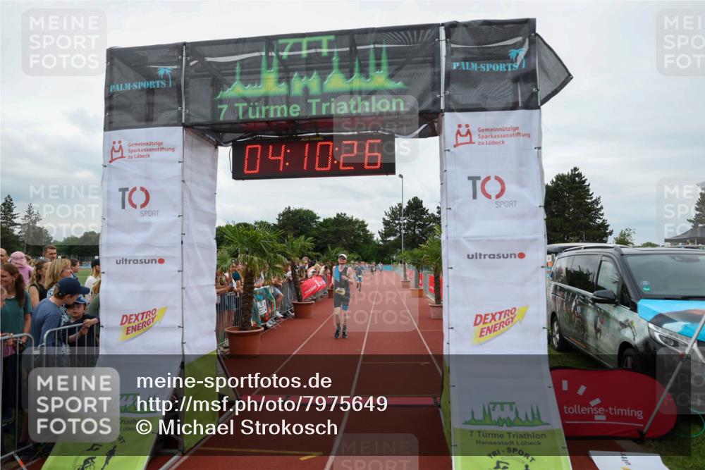 15.06.2025 - 7 Türme Triathlon Michael Strokosch http://msf.ph/oto/7975649 15.06.2025 14:10:26 Ziel 1154 meine-sportfotos.de