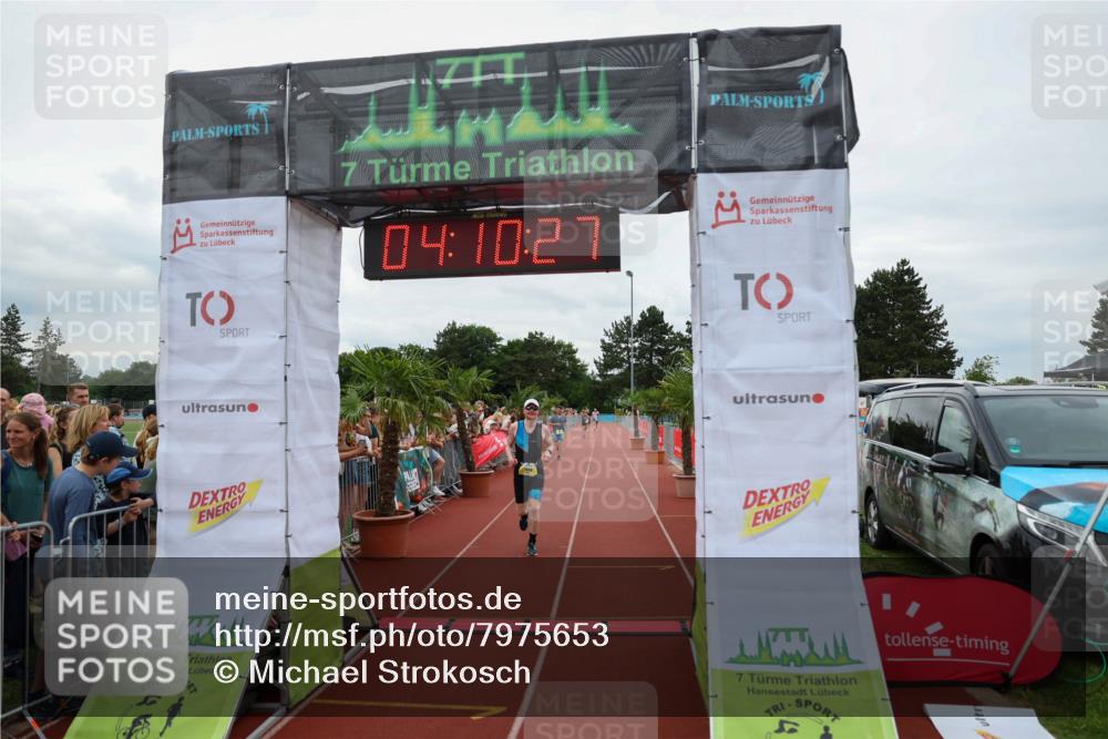 15.06.2025 - 7 Türme Triathlon Michael Strokosch http://msf.ph/oto/7975653 15.06.2025 14:10:26 Ziel 1154 meine-sportfotos.de
