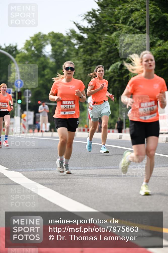 15.06.2025 - REWE Women's Run Dr. Thomas Lammeyer http://msf.ph/oto/7975663 15.06.2025 10:40:56 Laufen 47, 5214, 5163 meine-sportfotos.de