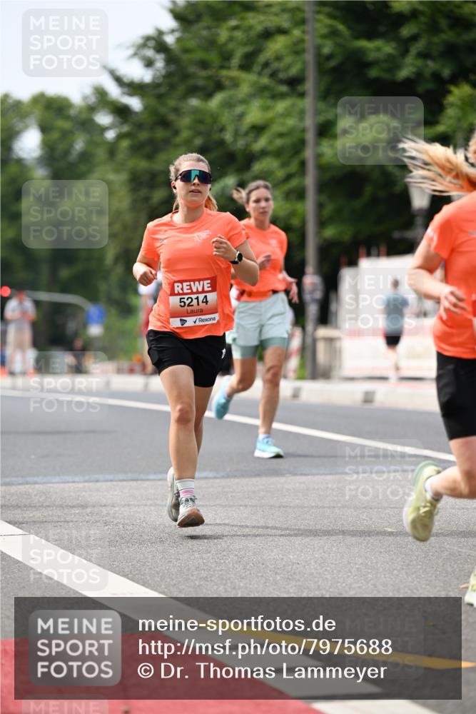 15.06.2025 - REWE Women's Run Dr. Thomas Lammeyer http://msf.ph/oto/7975688 15.06.2025 10:40:57 Laufen 5214 meine-sportfotos.de