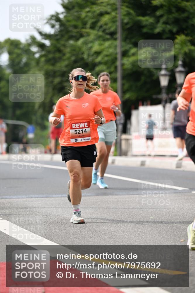 15.06.2025 - REWE Women's Run Dr. Thomas Lammeyer http://msf.ph/oto/7975692 15.06.2025 10:40:57 Laufen 5214 meine-sportfotos.de