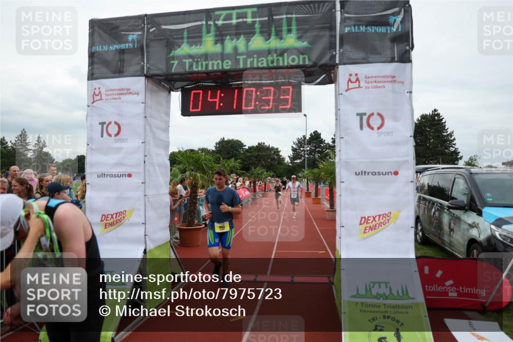 15.06.2025 - 7 Türme Triathlon Michael Strokosch http://msf.ph/oto/7975723 15.06.2025 14:10:32 Ziel 661, 990, 1154, 1184 meine-sportfotos.de