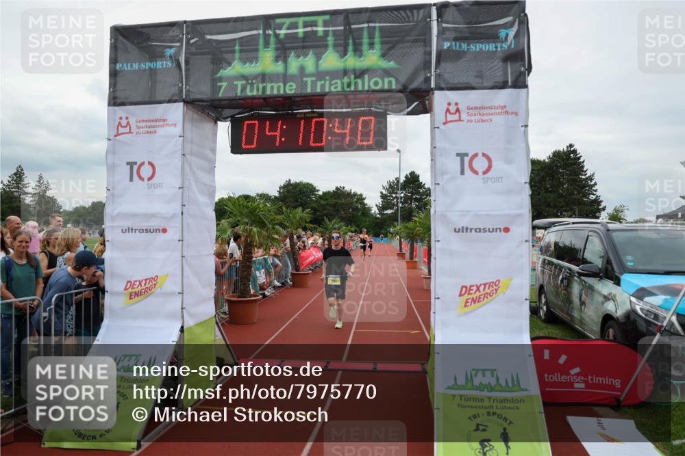 15.06.2025 - 7 Türme Triathlon Michael Strokosch http://msf.ph/oto/7975770 15.06.2025 14:10:39 Ziel 661, 990, 1157, 1184 meine-sportfotos.de