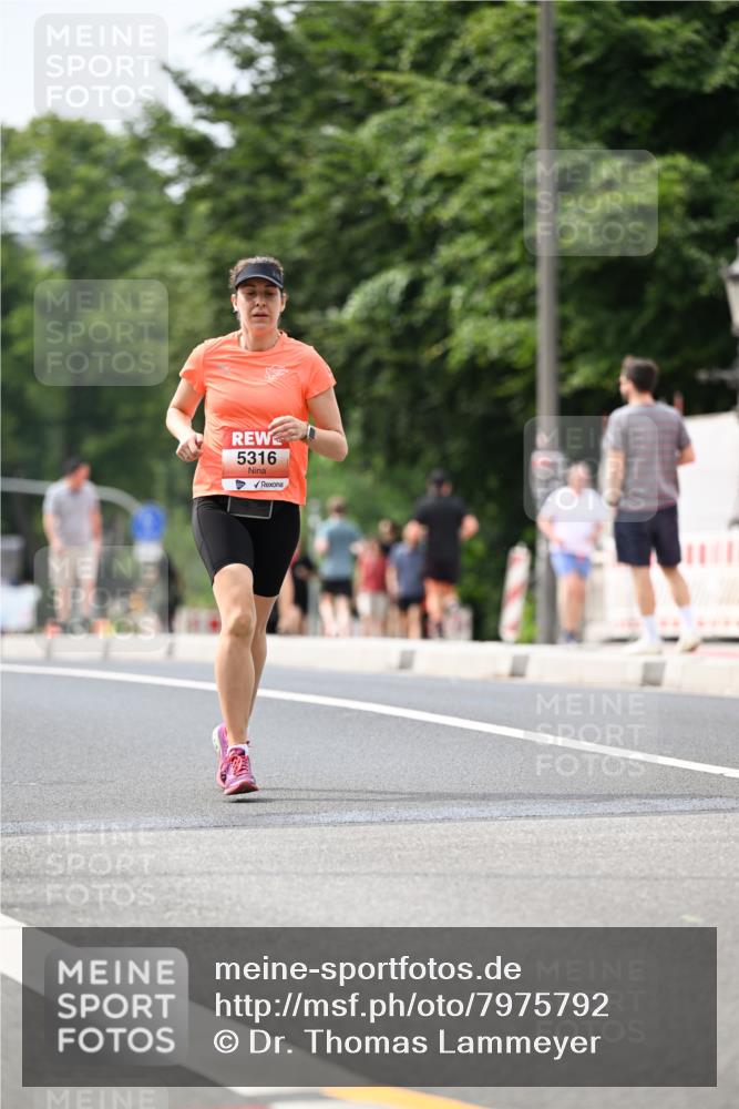 15.06.2025 - REWE Women's Run Dr. Thomas Lammeyer http://msf.ph/oto/7975792 15.06.2025 10:41:01 Laufen 5316 meine-sportfotos.de