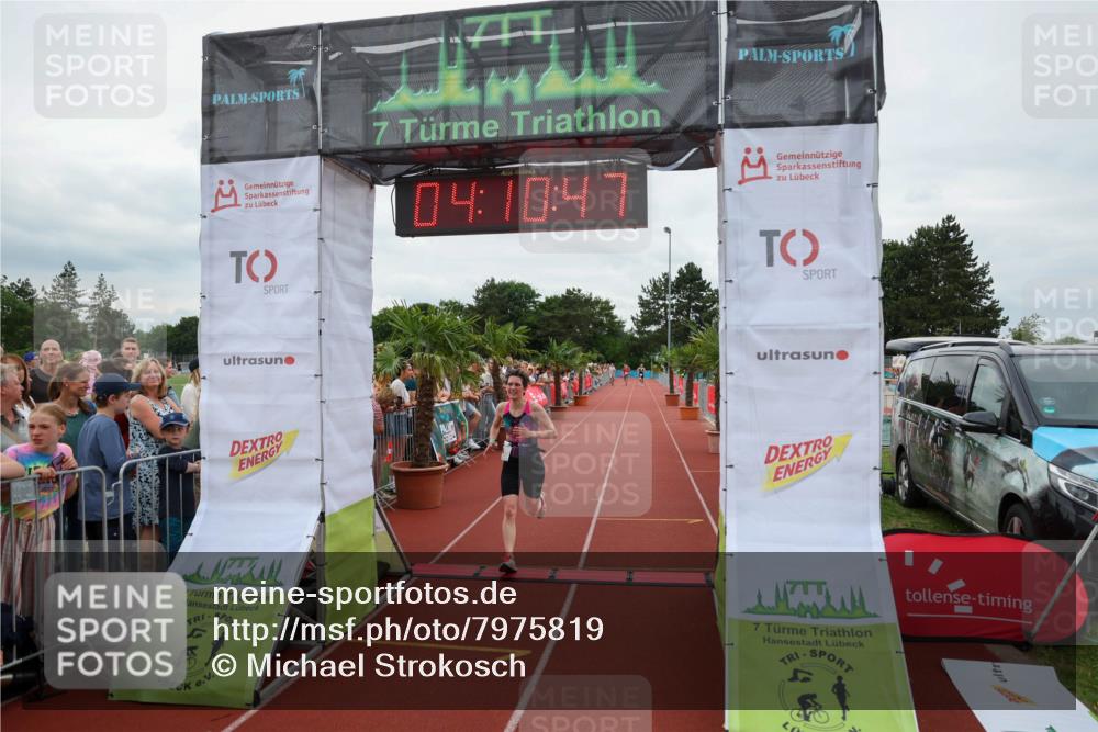 15.06.2025 - 7 Türme Triathlon Michael Strokosch http://msf.ph/oto/7975819 15.06.2025 14:10:46 Ziel 195, 826, 1157 meine-sportfotos.de