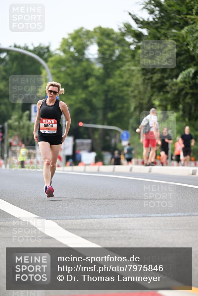 15.06.2025 - REWE Women's Run Dr. Thomas Lammeyer http://msf.ph/oto/7975846 15.06.2025 10:41:07 Laufen 5594 meine-sportfotos.de