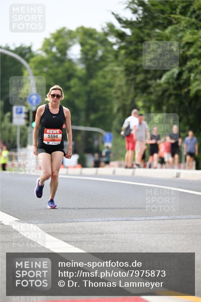 15.06.2025 - REWE Women's Run Dr. Thomas Lammeyer http://msf.ph/oto/7975873 15.06.2025 10:41:08 Laufen 5594 meine-sportfotos.de