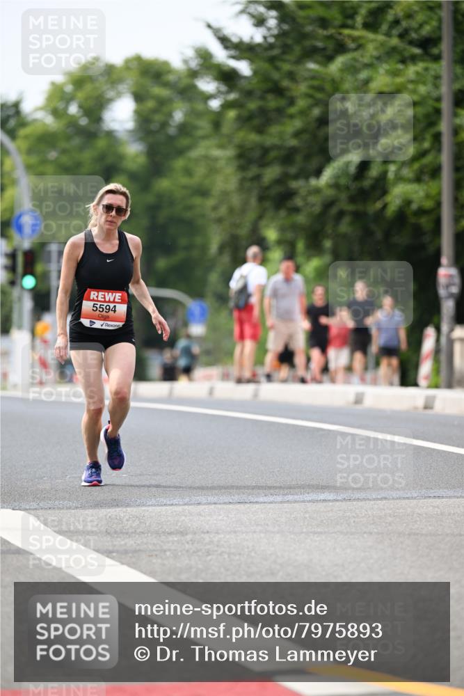 15.06.2025 - REWE Women's Run Dr. Thomas Lammeyer http://msf.ph/oto/7975893 15.06.2025 10:41:08 Laufen 5594 meine-sportfotos.de