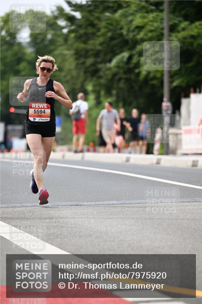 15.06.2025 - REWE Women's Run Dr. Thomas Lammeyer http://msf.ph/oto/7975920 15.06.2025 10:41:09 Laufen 5594 meine-sportfotos.de