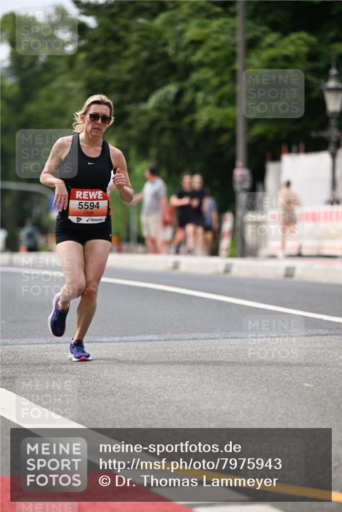 15.06.2025 - REWE Women's Run Dr. Thomas Lammeyer http://msf.ph/oto/7975943 15.06.2025 10:41:09 Laufen 5594 meine-sportfotos.de