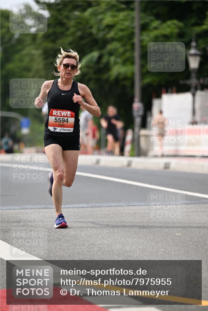 15.06.2025 - REWE Women's Run Dr. Thomas Lammeyer http://msf.ph/oto/7975955 15.06.2025 10:41:10 Laufen 5594 meine-sportfotos.de