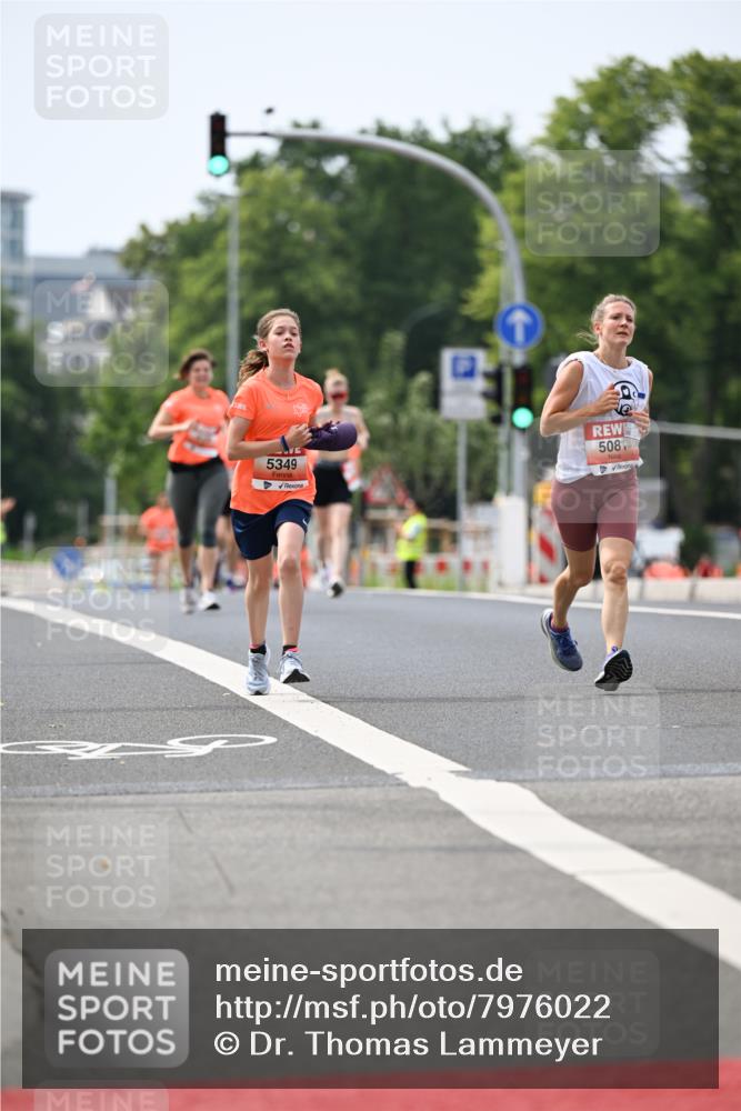 15.06.2025 - REWE Women's Run Dr. Thomas Lammeyer http://msf.ph/oto/7976022 15.06.2025 10:41:20 Laufen 5349, 508 meine-sportfotos.de