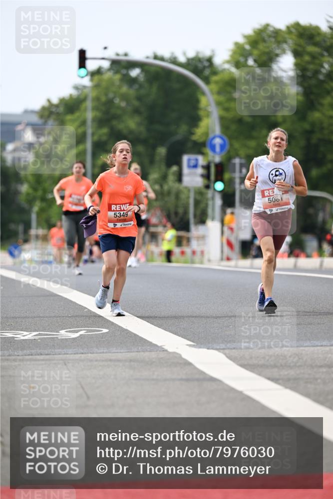 15.06.2025 - REWE Women's Run Dr. Thomas Lammeyer http://msf.ph/oto/7976030 15.06.2025 10:41:20 Laufen 5349, 5349, 5001 meine-sportfotos.de