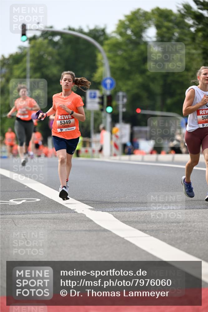 15.06.2025 - REWE Women's Run Dr. Thomas Lammeyer http://msf.ph/oto/7976060 15.06.2025 10:41:21 Laufen 5349, 508 meine-sportfotos.de
