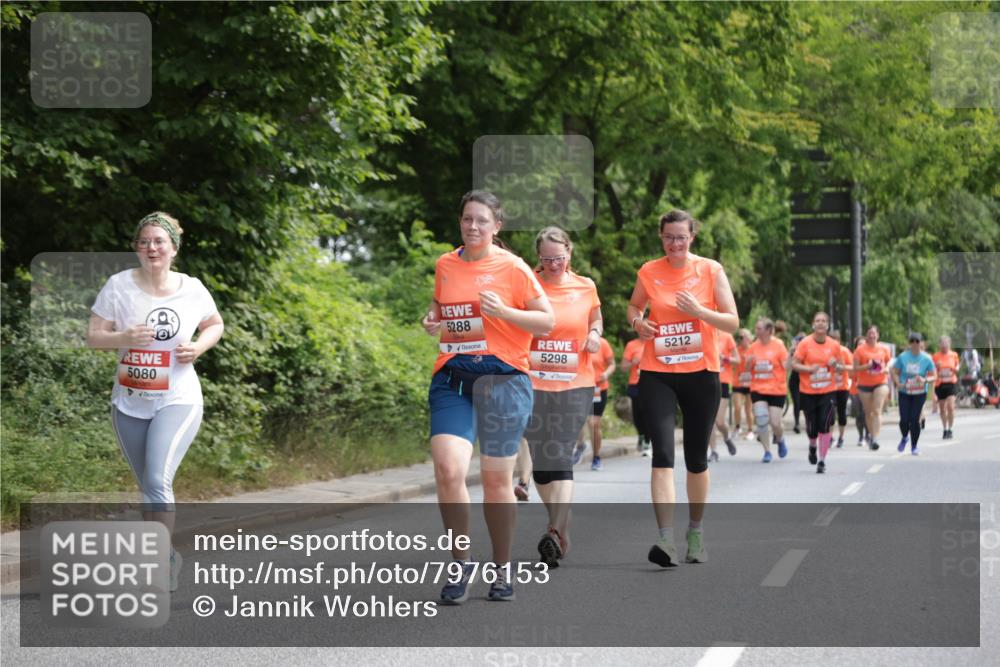 15.06.2025 - REWE Women's Run Jannik Wohlers http://msf.ph/oto/7976153 15.06.2025 10:10:38 Laufen 5080, 5288, 5298, 5212 meine-sportfotos.de