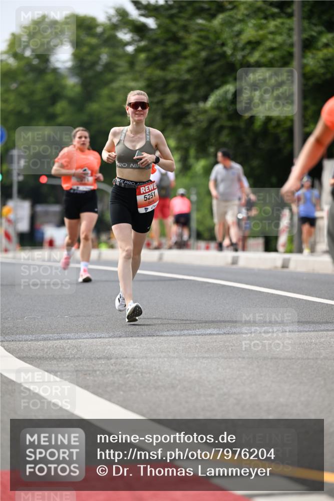 15.06.2025 - REWE Women's Run Dr. Thomas Lammeyer http://msf.ph/oto/7976204 15.06.2025 10:41:29 Laufen 5251 meine-sportfotos.de