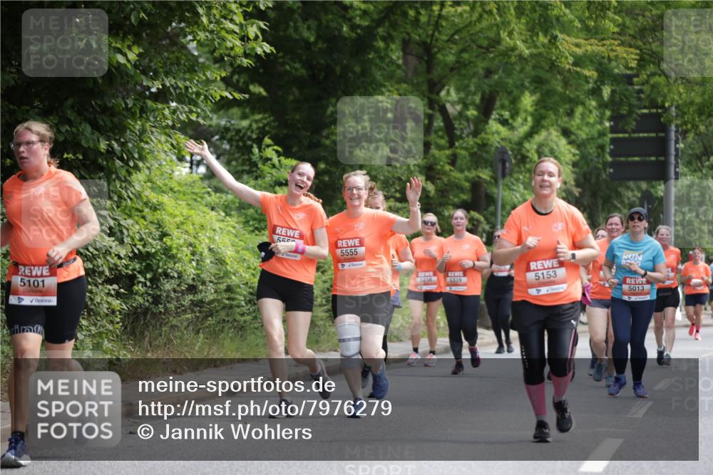 15.06.2025 - REWE Women's Run Jannik Wohlers http://msf.ph/oto/7976279 15.06.2025 10:10:45 Laufen 5101, 555, 5555, 5238, 5339, 5153, 5013 meine-sportfotos.de