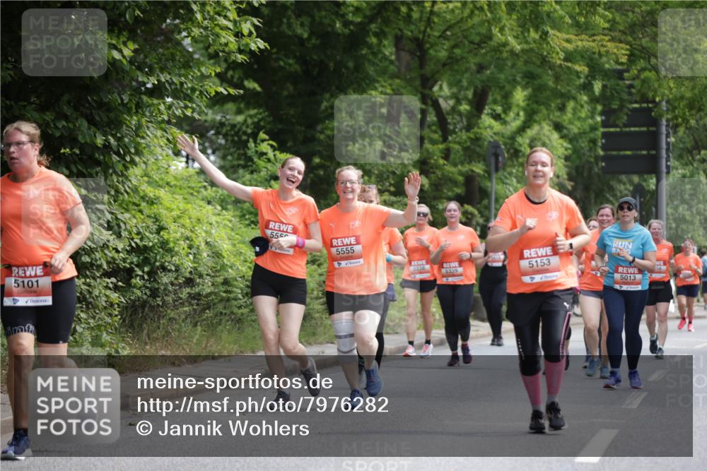 15.06.2025 - REWE Women's Run Jannik Wohlers http://msf.ph/oto/7976282 15.06.2025 10:10:45 Laufen 5101, 555, 5555, 5238, 5339, 5153, 56, 5013 meine-sportfotos.de