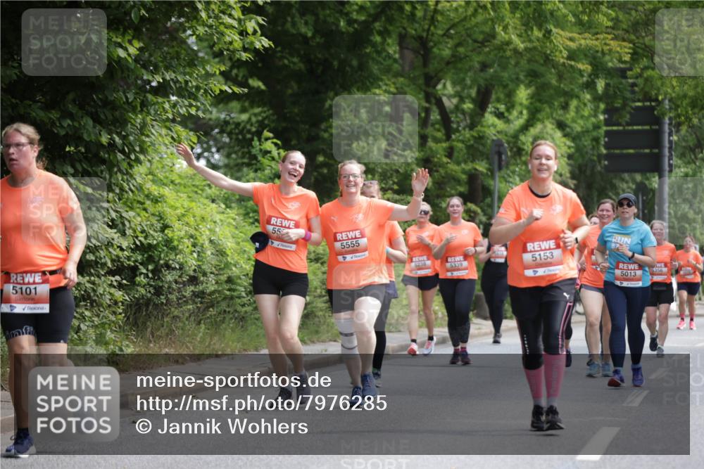 15.06.2025 - REWE Women's Run Jannik Wohlers http://msf.ph/oto/7976285 15.06.2025 10:10:45 Laufen 5101, 55, 5555, 5238, 5339, 5153, 87, 5356, 5013 meine-sportfotos.de