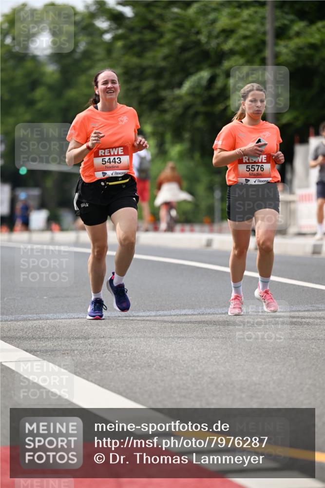 15.06.2025 - REWE Women's Run Dr. Thomas Lammeyer http://msf.ph/oto/7976287 15.06.2025 10:41:32 Laufen 5443, 5576 meine-sportfotos.de