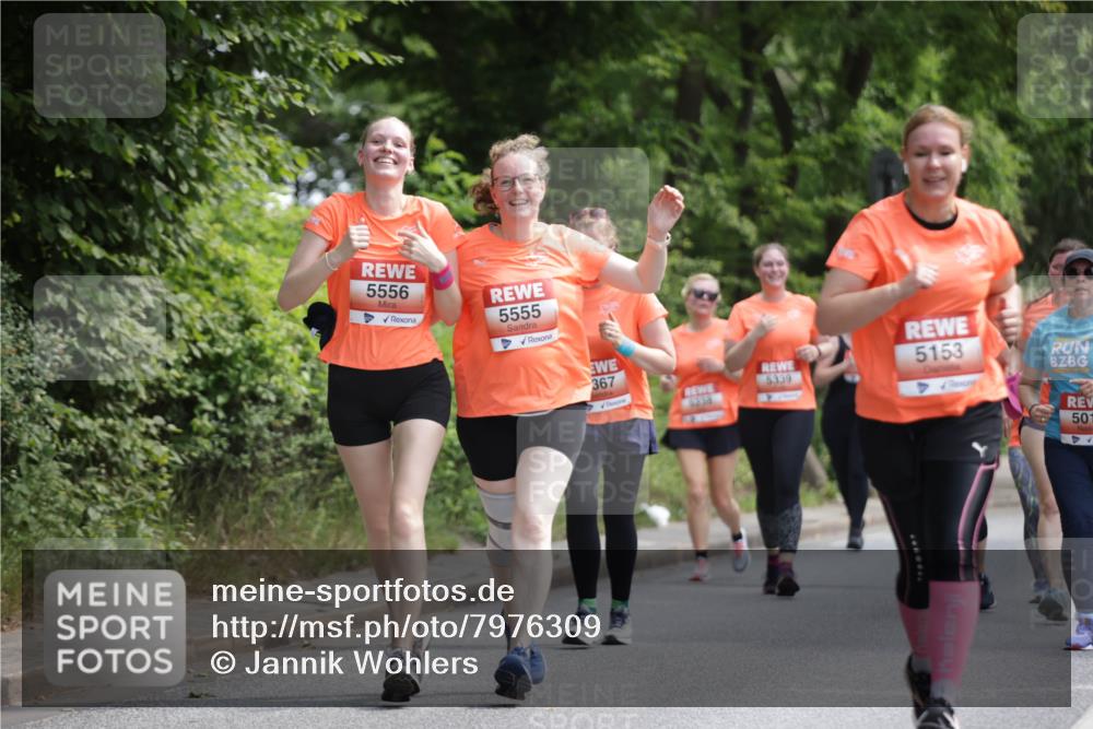 15.06.2025 - REWE Women's Run Jannik Wohlers http://msf.ph/oto/7976309 15.06.2025 10:10:46 Laufen 5556, 5555, 367, 5153, 5339, 501 meine-sportfotos.de