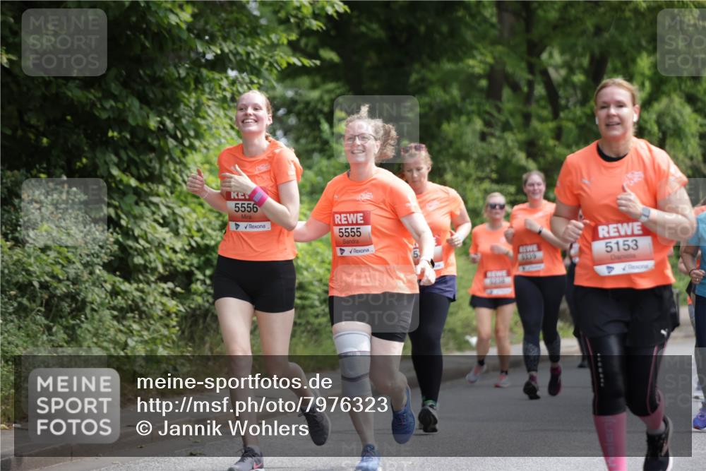 15.06.2025 - REWE Women's Run Jannik Wohlers http://msf.ph/oto/7976323 15.06.2025 10:10:46 Laufen 5556, 5555, 5153 meine-sportfotos.de