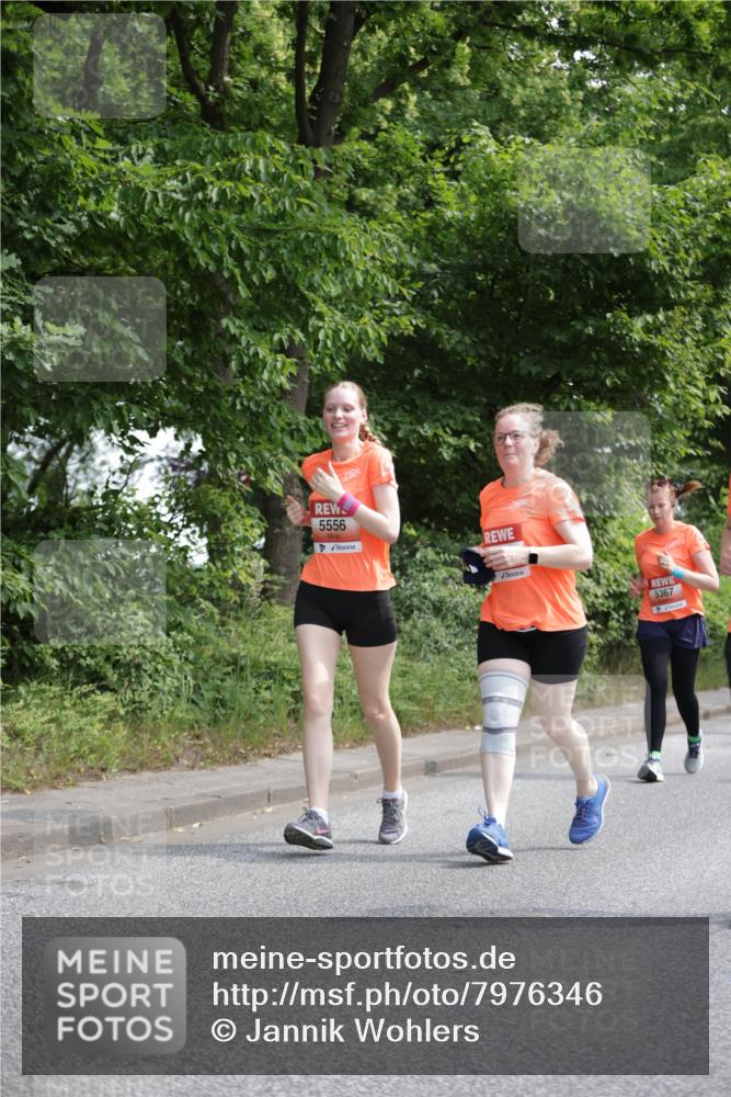 15.06.2025 - REWE Women's Run Jannik Wohlers http://msf.ph/oto/7976346 15.06.2025 10:10:48 Laufen 5556, 5367 meine-sportfotos.de