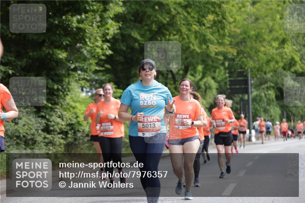 15.06.2025 - REWE Women's Run Jannik Wohlers http://msf.ph/oto/7976357 15.06.2025 10:10:50 Laufen 5339, 5013, 55, 356 meine-sportfotos.de