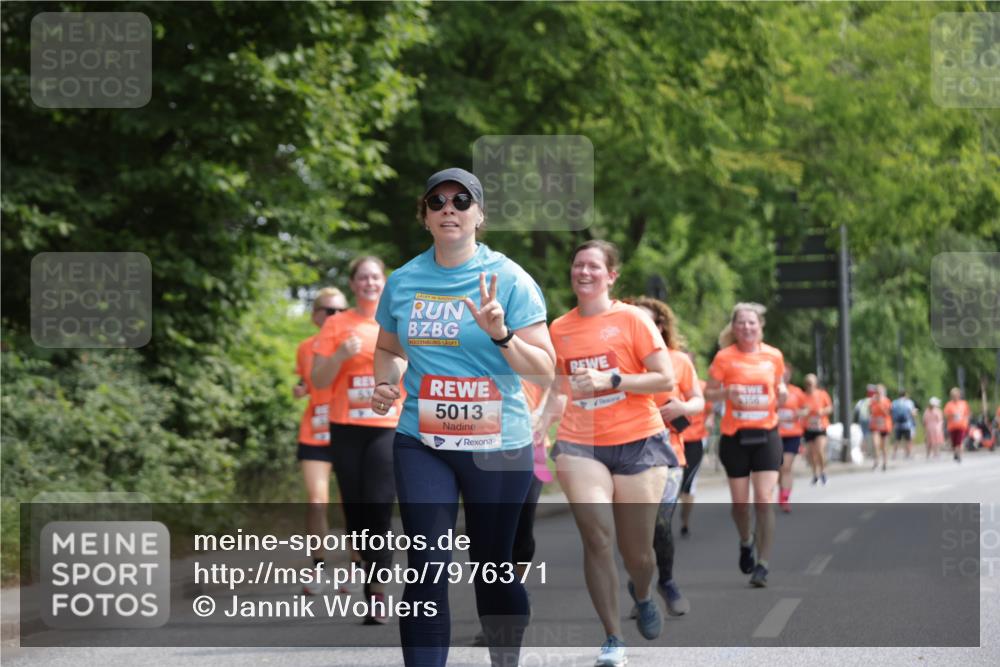 15.06.2025 - REWE Women's Run Jannik Wohlers http://msf.ph/oto/7976371 15.06.2025 10:10:51 Laufen 5013 meine-sportfotos.de