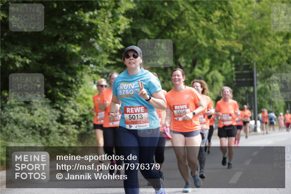 15.06.2025 - REWE Women's Run Jannik Wohlers http://msf.ph/oto/7976379 15.06.2025 10:10:51 Laufen 5013, 5506 meine-sportfotos.de