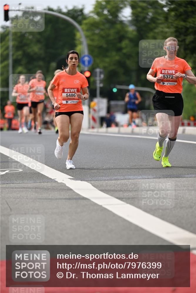 15.06.2025 - REWE Women's Run Dr. Thomas Lammeyer http://msf.ph/oto/7976399 15.06.2025 10:41:40 Laufen 5486, 5372 meine-sportfotos.de