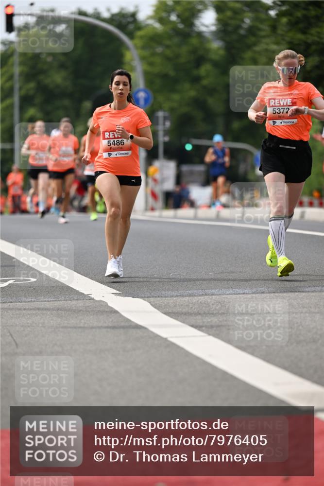15.06.2025 - REWE Women's Run Dr. Thomas Lammeyer http://msf.ph/oto/7976405 15.06.2025 10:41:40 Laufen 5486, 5372 meine-sportfotos.de