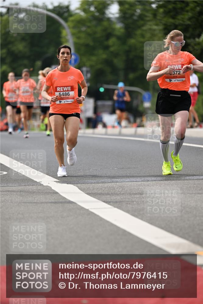 15.06.2025 - REWE Women's Run Dr. Thomas Lammeyer http://msf.ph/oto/7976415 15.06.2025 10:41:41 Laufen 5486, 372 meine-sportfotos.de