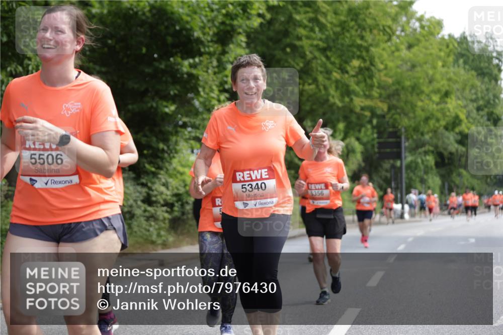 15.06.2025 - REWE Women's Run Jannik Wohlers http://msf.ph/oto/7976430 15.06.2025 10:10:54 Laufen 5506, 5340, 356 meine-sportfotos.de