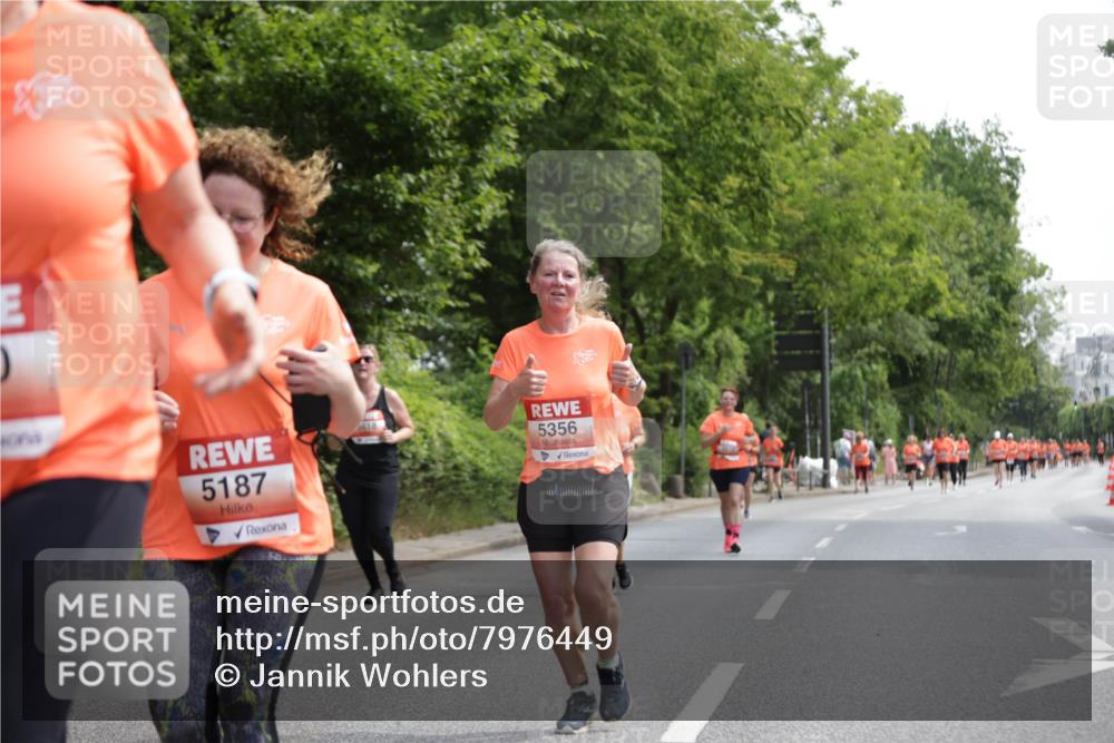 15.06.2025 - REWE Women's Run Jannik Wohlers http://msf.ph/oto/7976449 15.06.2025 10:10:55 Laufen 5187, 618, 5356 meine-sportfotos.de
