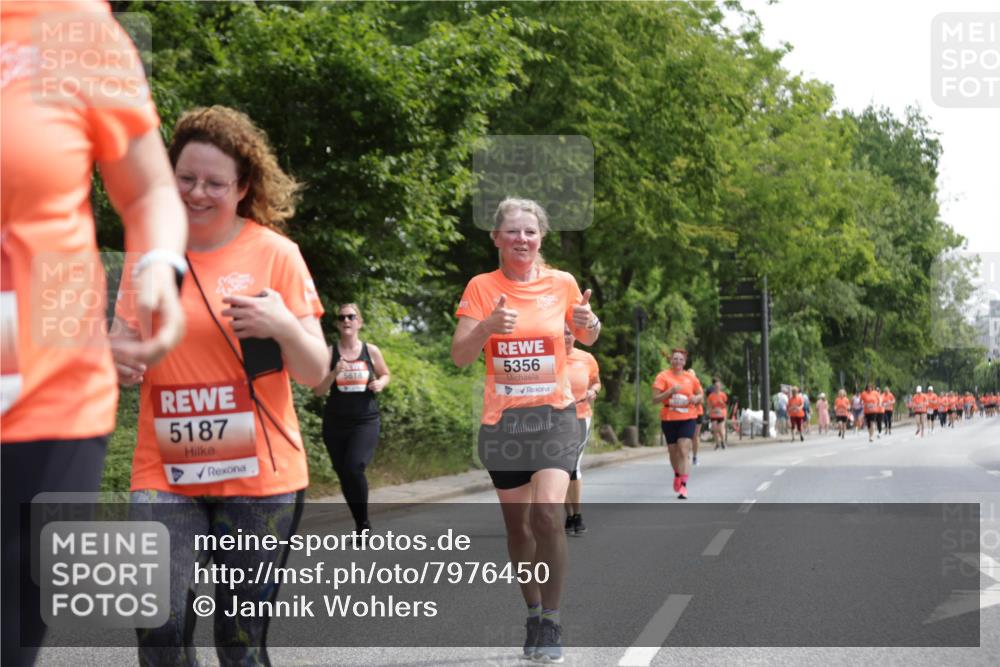 15.06.2025 - REWE Women's Run Jannik Wohlers http://msf.ph/oto/7976450 15.06.2025 10:10:55 Laufen 5187, 5618, 5356 meine-sportfotos.de