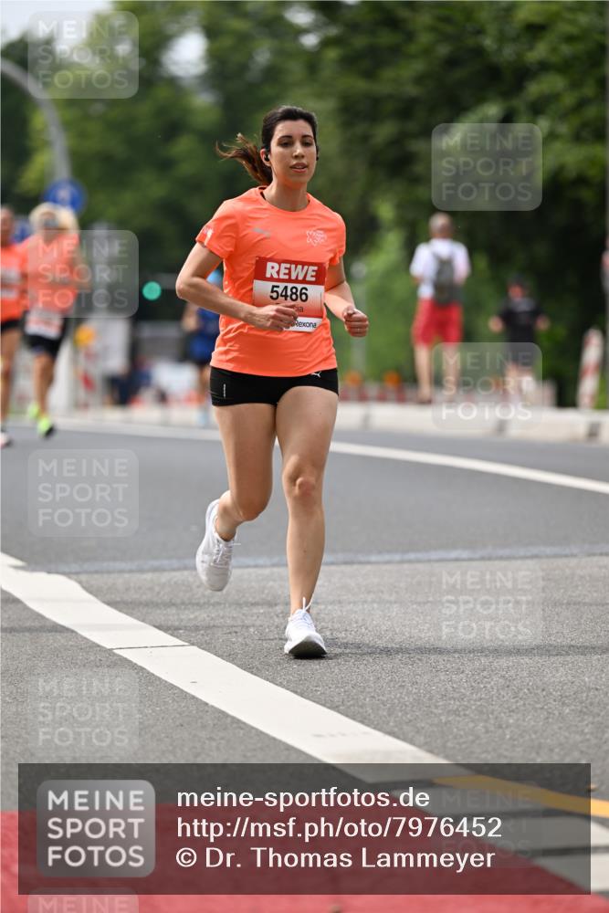 15.06.2025 - REWE Women's Run Dr. Thomas Lammeyer http://msf.ph/oto/7976452 15.06.2025 10:41:42 Laufen 5486 meine-sportfotos.de