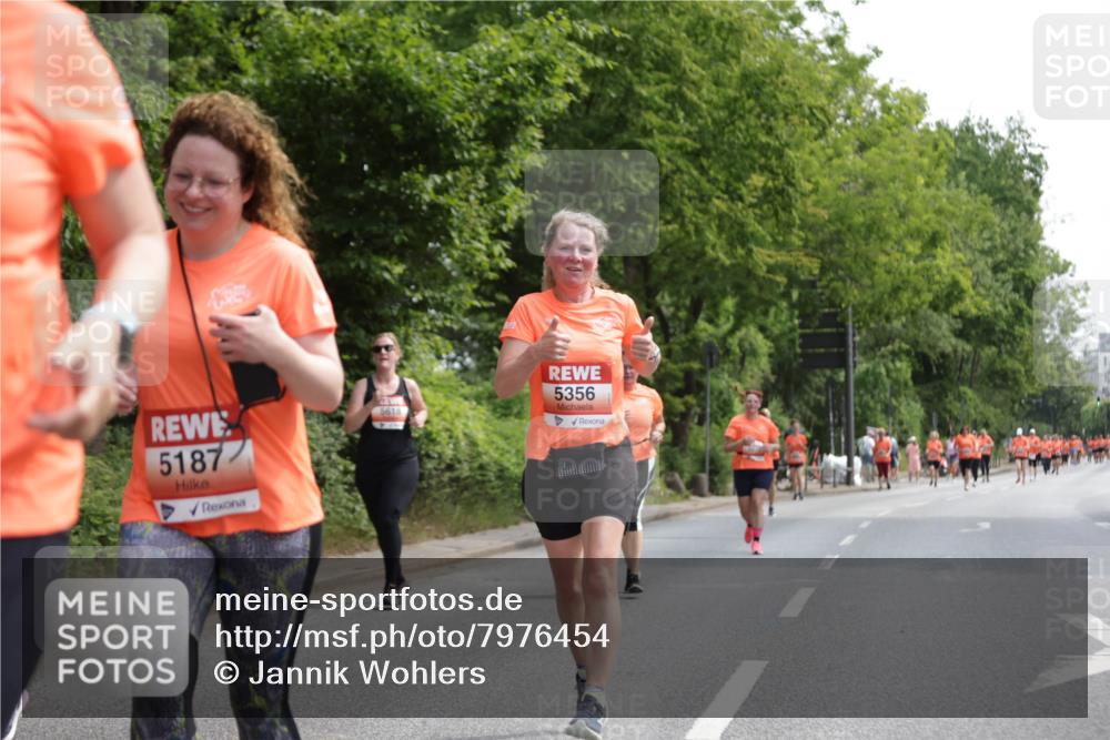 15.06.2025 - REWE Women's Run Jannik Wohlers http://msf.ph/oto/7976454 15.06.2025 10:10:55 Laufen 5187, 5618, 5356 meine-sportfotos.de