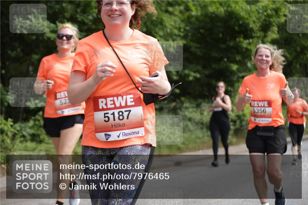 15.06.2025 - REWE Women's Run Jannik Wohlers http://msf.ph/oto/7976465 15.06.2025 10:10:56 Laufen 523, 5187, 5356 meine-sportfotos.de