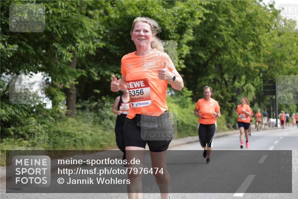 15.06.2025 - REWE Women's Run Jannik Wohlers http://msf.ph/oto/7976474 15.06.2025 10:10:56 Laufen 5356 meine-sportfotos.de