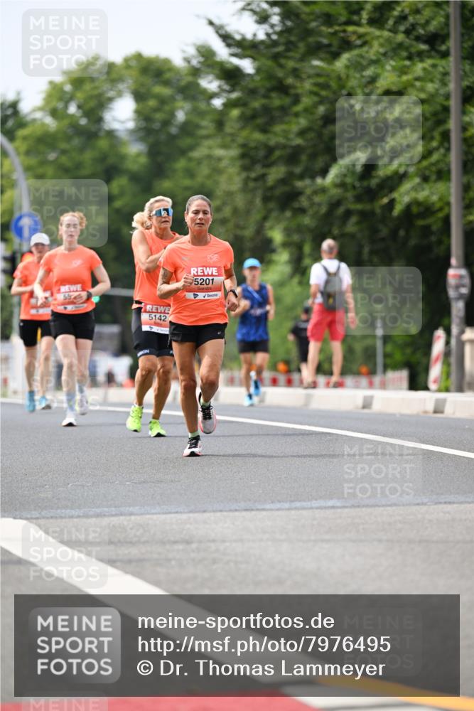15.06.2025 - REWE Women's Run Dr. Thomas Lammeyer http://msf.ph/oto/7976495 15.06.2025 10:41:46 Laufen 5142, 5201 meine-sportfotos.de